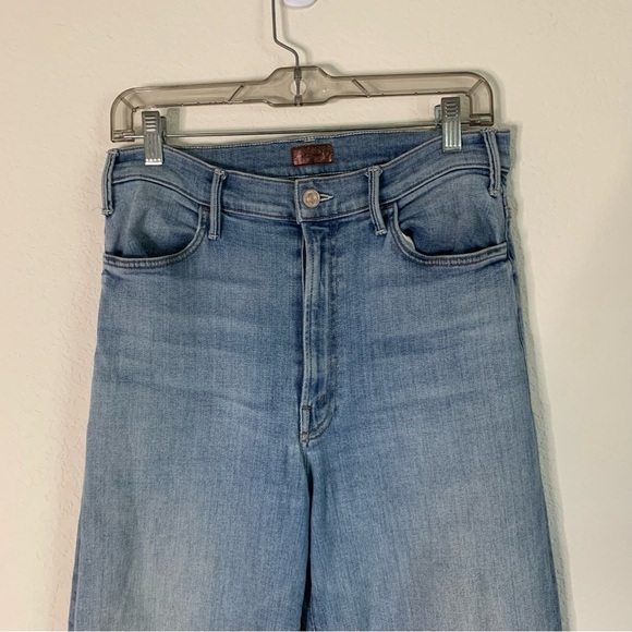 Mother the hustler sidewinder side slit a side of rice and beans 32 - Picture 5 of 15